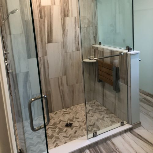 Frameless Door Panel and Return Clips  Image